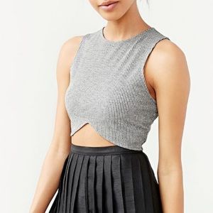 NWT Silence + noise grey crop tank